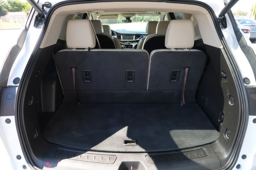 2019 Buick Enclave Image 10