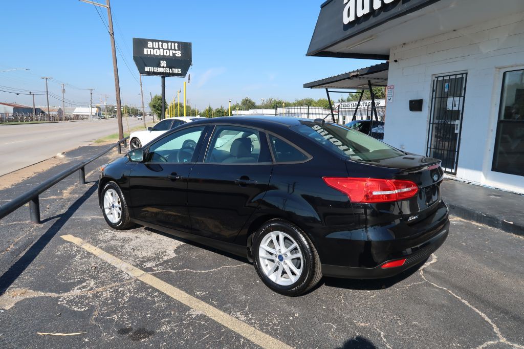 2017 Ford Focus Image 4