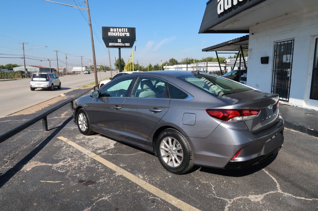 2018 Hyundai Sonata Image 4