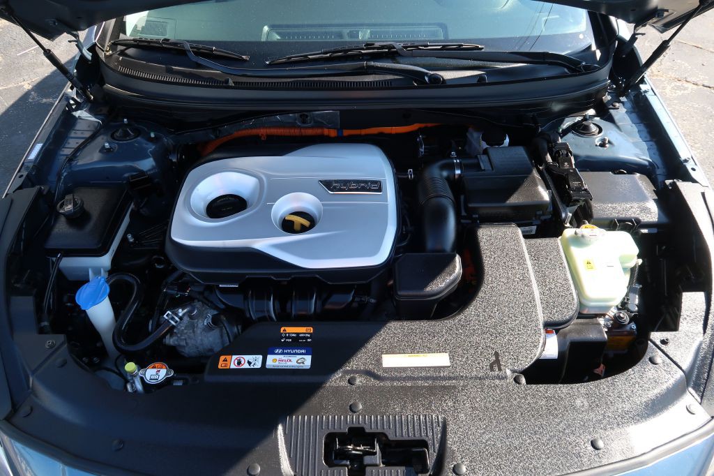2016 Hyundai Sonata Image 12
