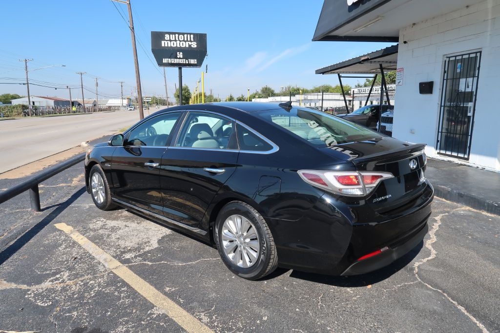 2016 Hyundai Sonata Image 4