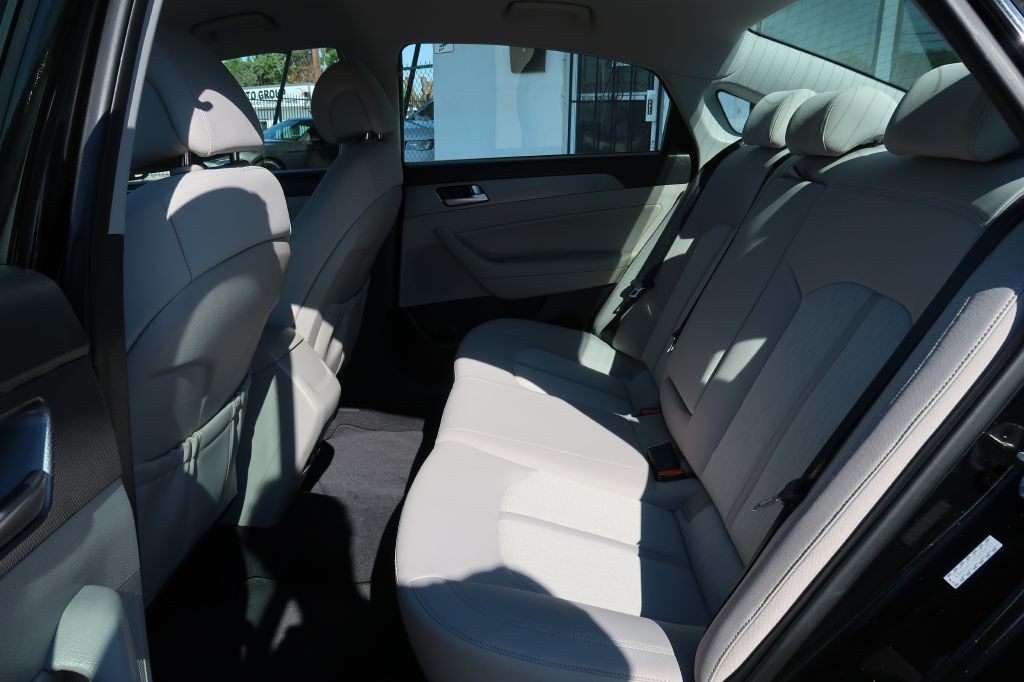 2016 Hyundai Sonata Image 7