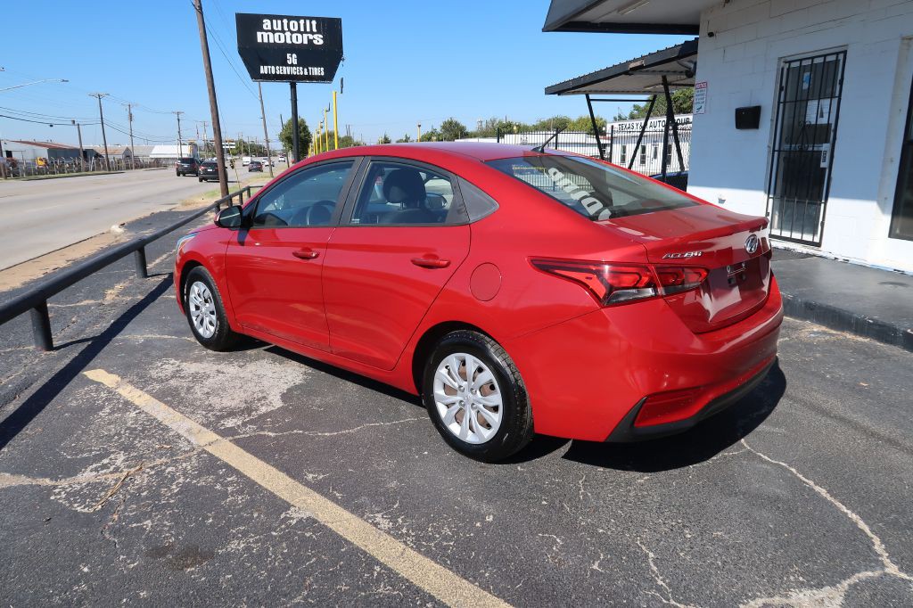 2018 Hyundai Accent Image 4