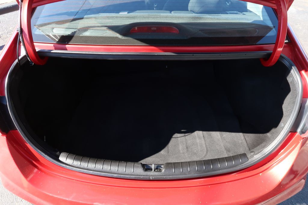 2018 Hyundai Accent Image 11