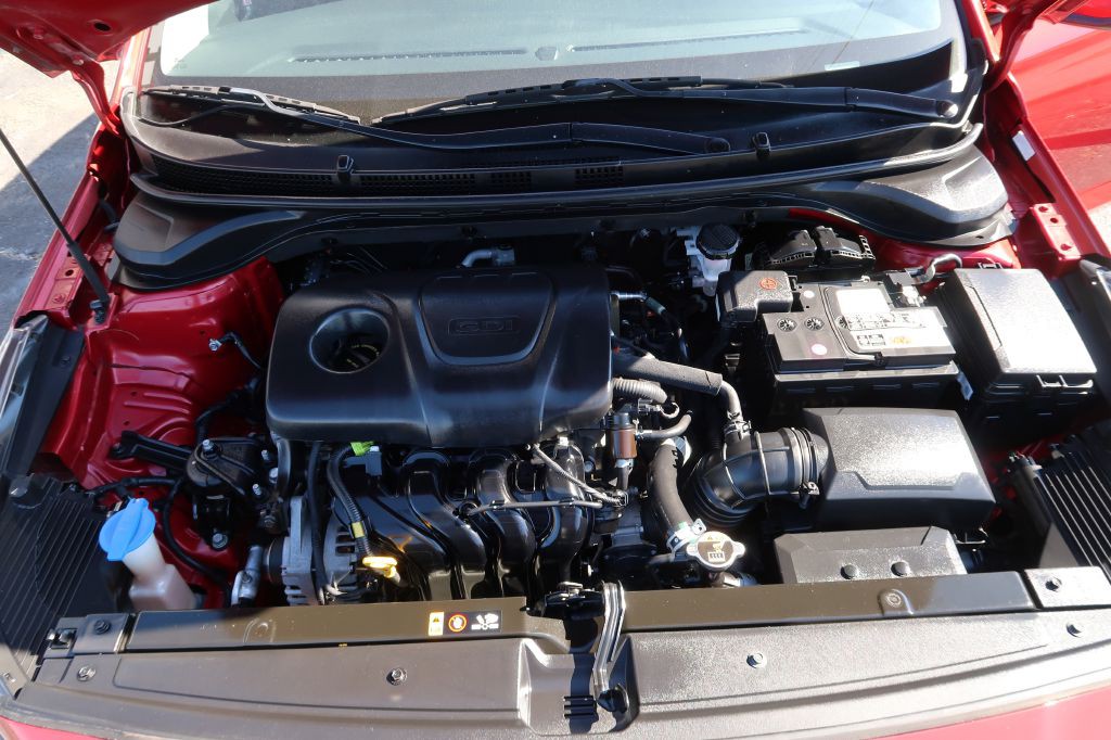 2018 Hyundai Accent Image 12