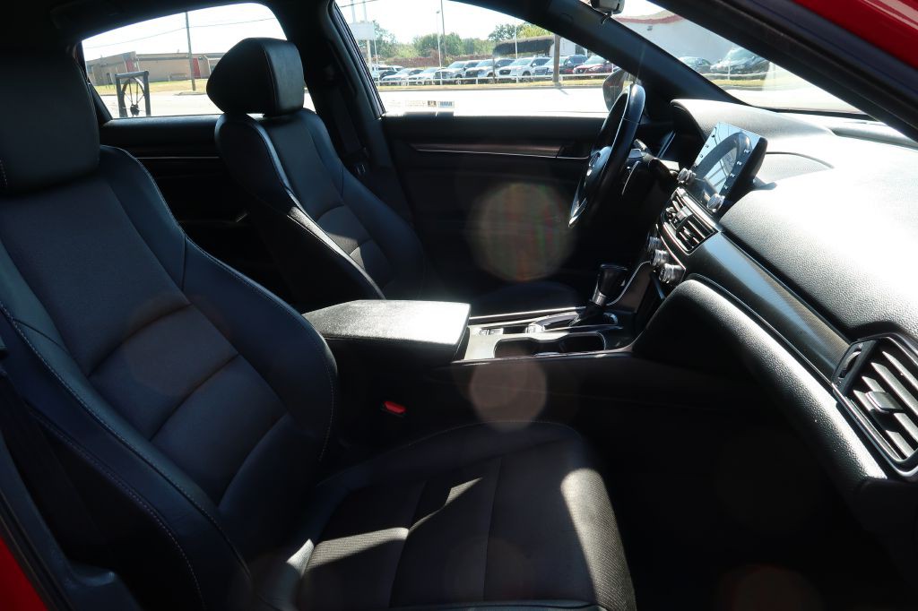2020 Honda Accord Image 9