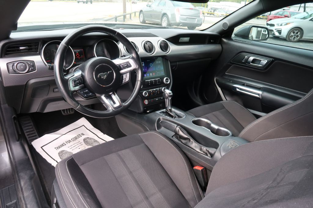 2019 Ford Mustang Image 6