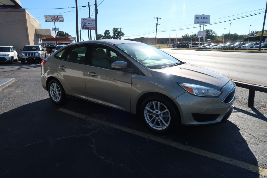 2015 Ford Focus Image 2
