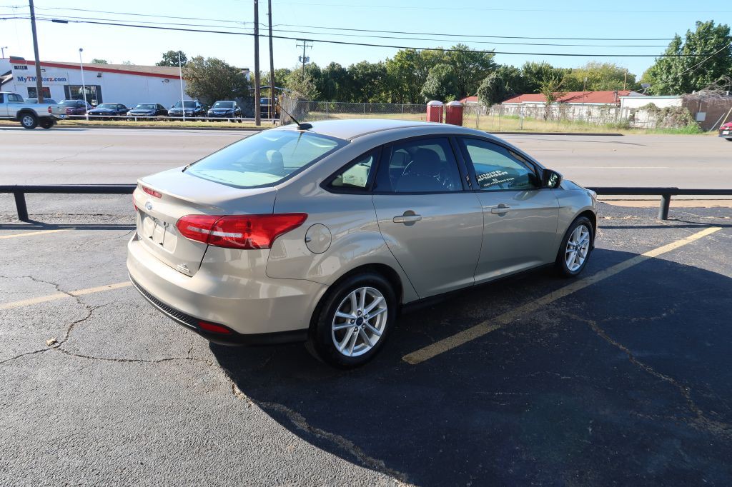 2015 Ford Focus Image 3