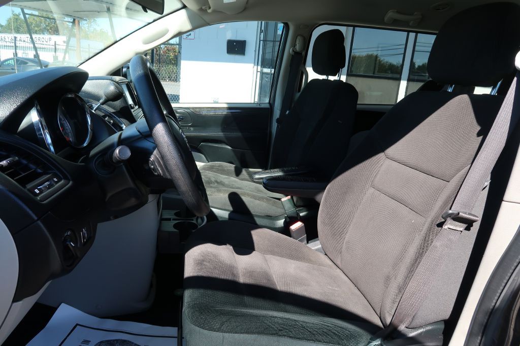 2018 Dodge Grand Caravan Image 5