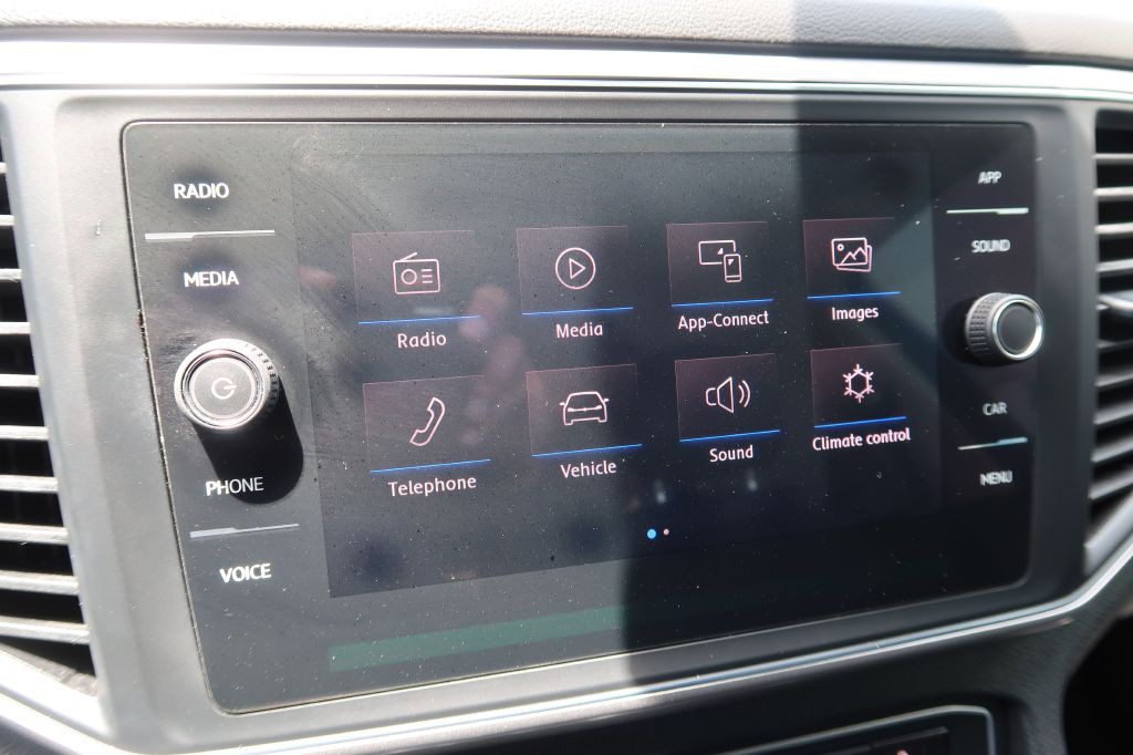 2018 Volkswagen Atlas Image 17