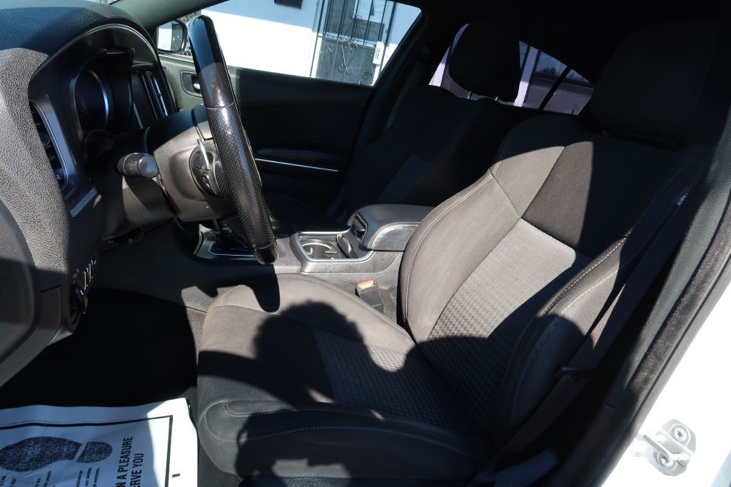 2022 Dodge Charger Image 6
