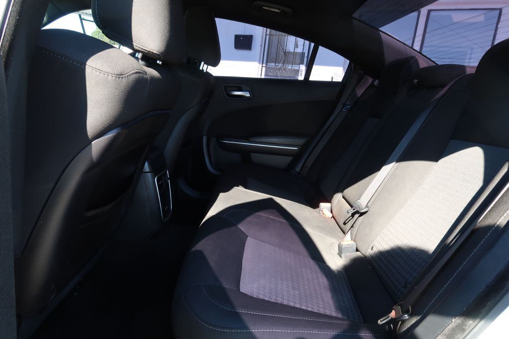 2022 Dodge Charger Image 8