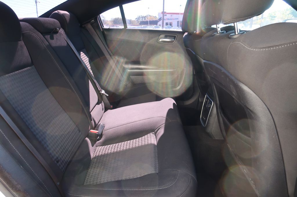 2022 Dodge Charger Image 9