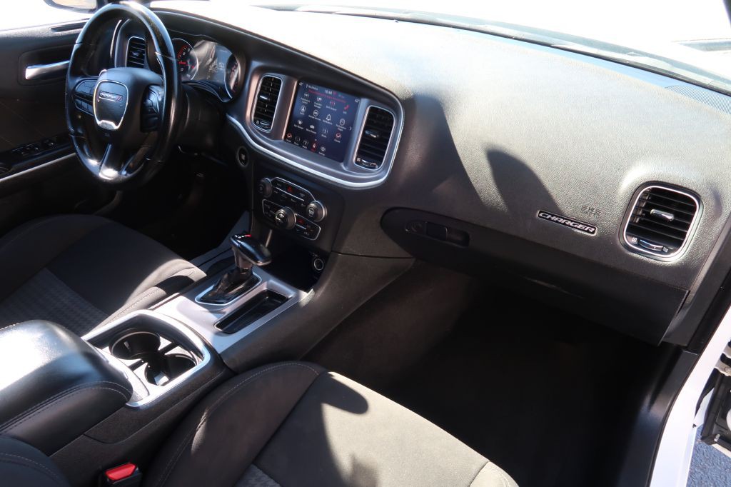 2022 Dodge Charger Image 11