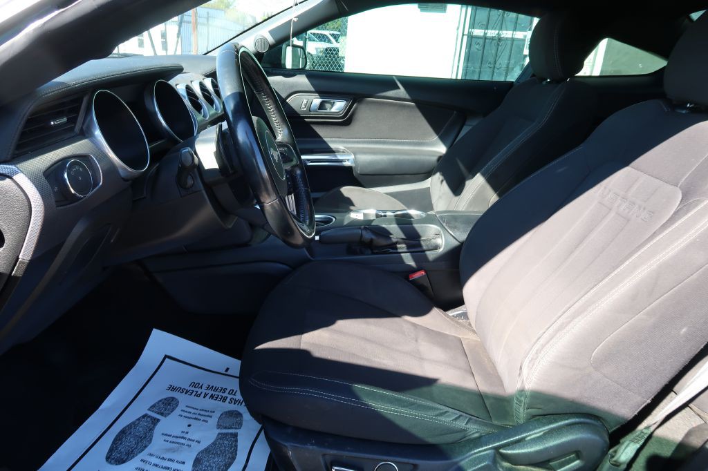 2018 Ford Mustang Image 7