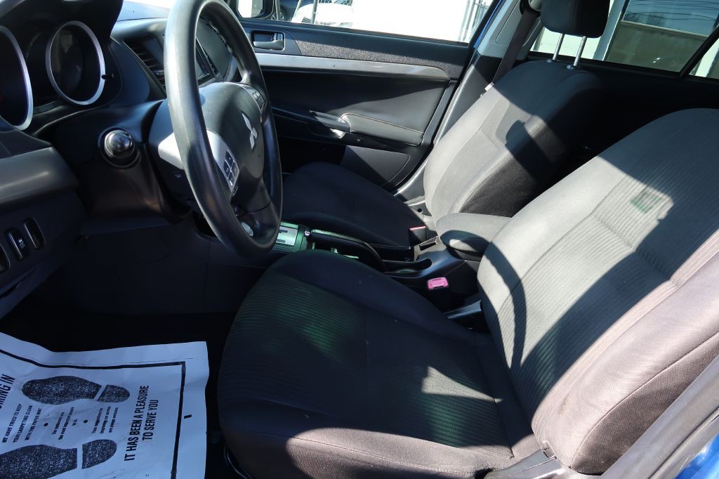 2015 Mitsubishi Lancer Image 5