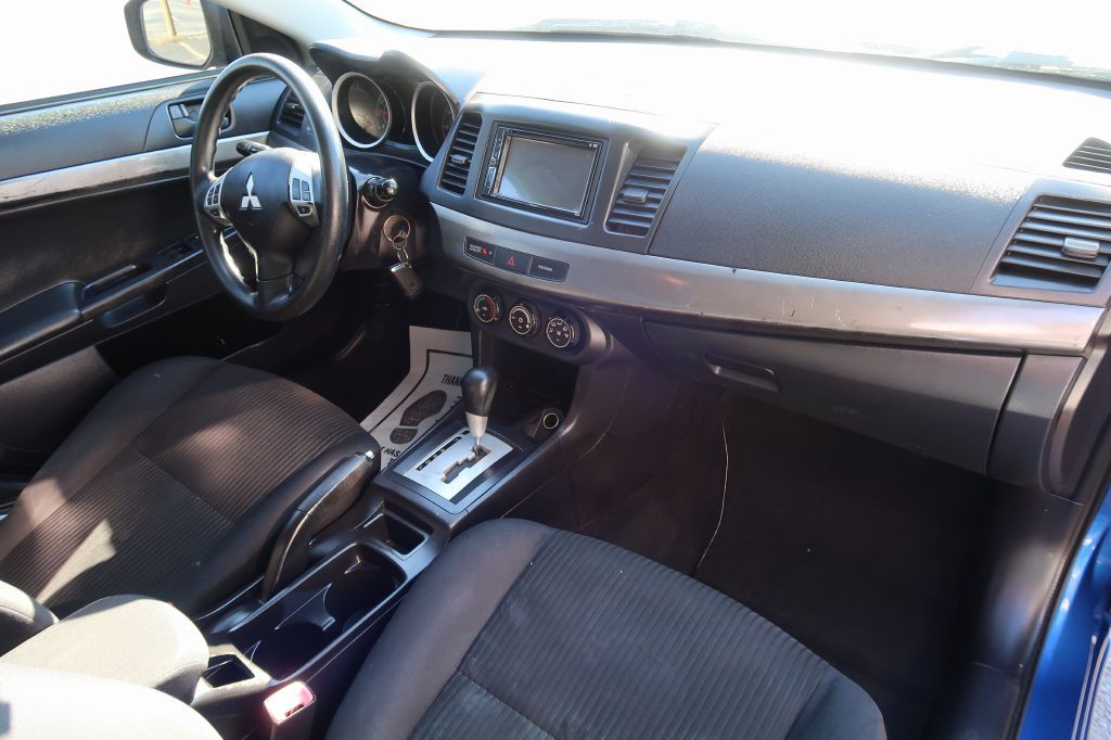 2015 Mitsubishi Lancer Image 10