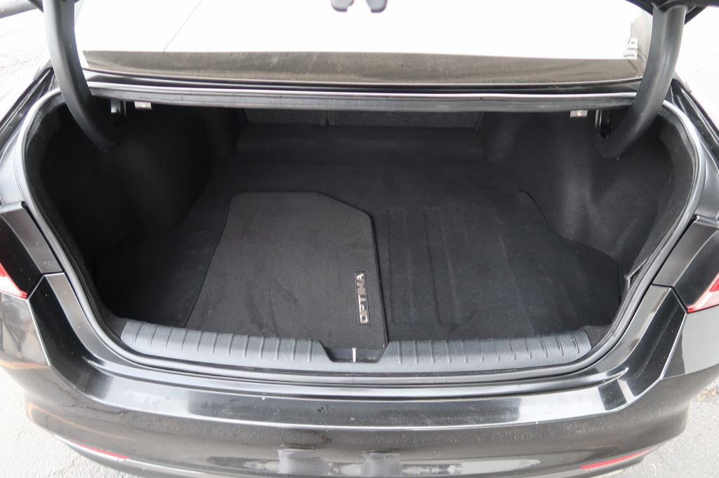 2017 Kia Optima Image 11