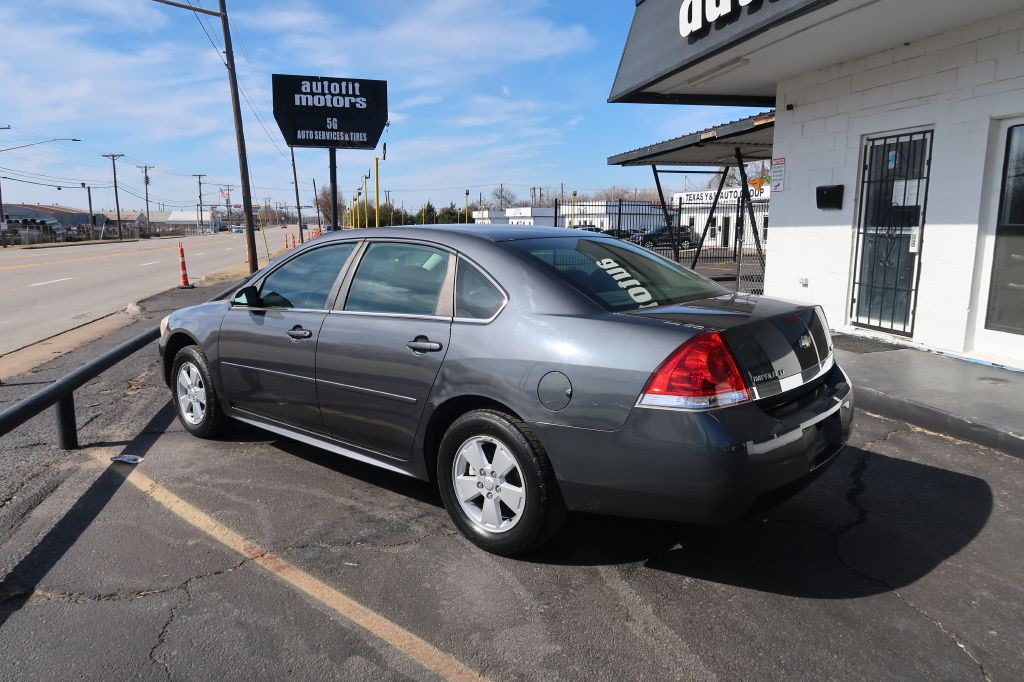 2011 Chevrolet Impala Image 4