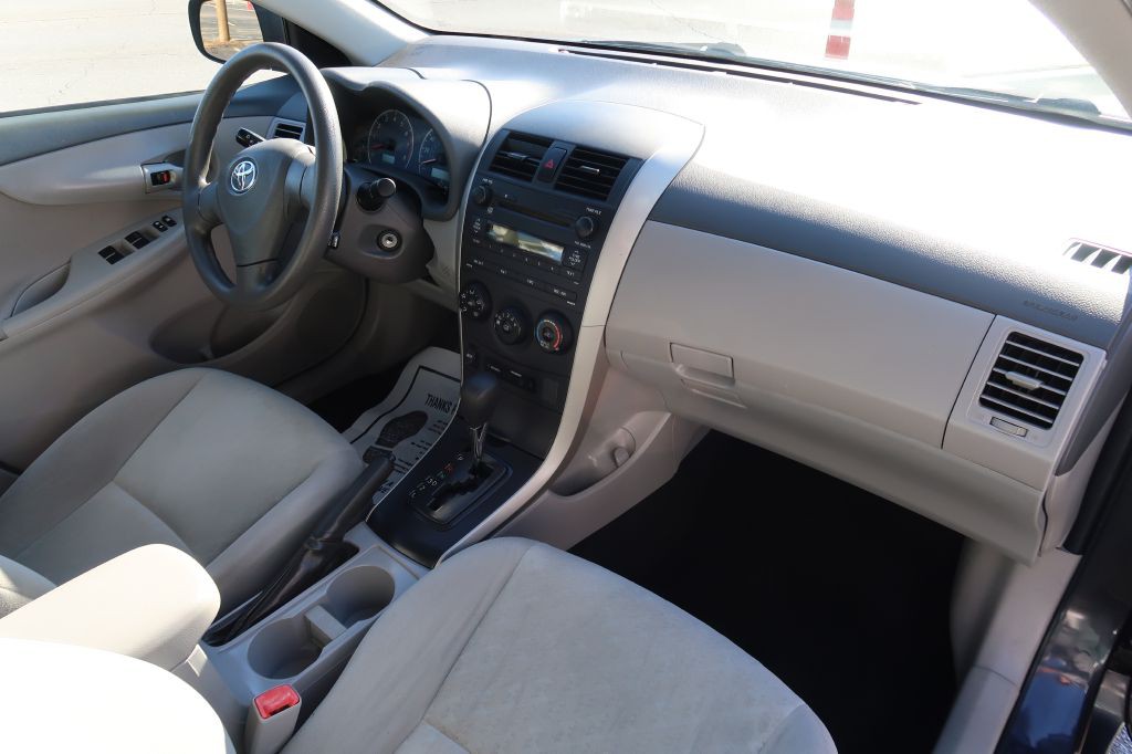 2009 Toyota Corolla Image 11