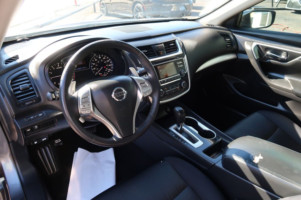 2017 Nissan Altima Image 6