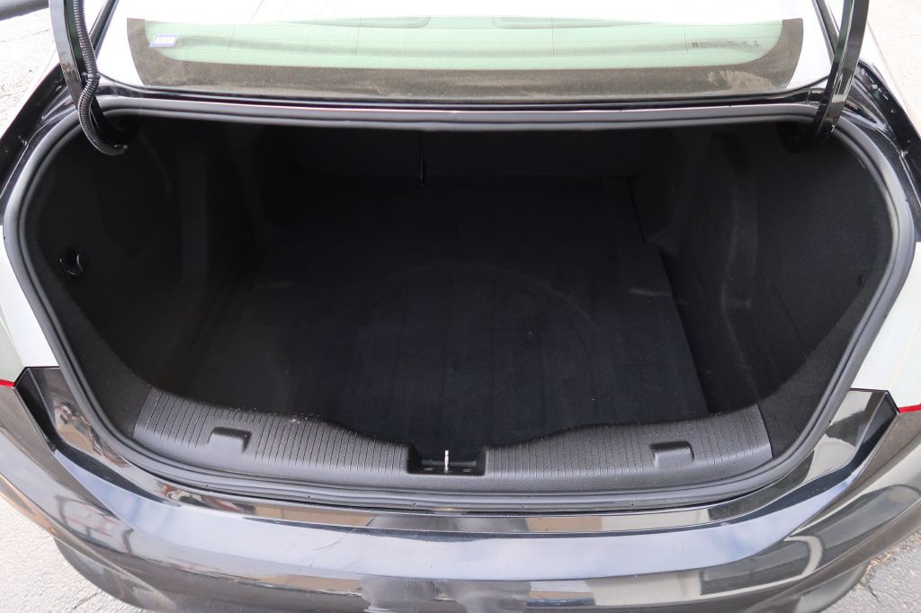 2017 Chevrolet Cruze Image 11