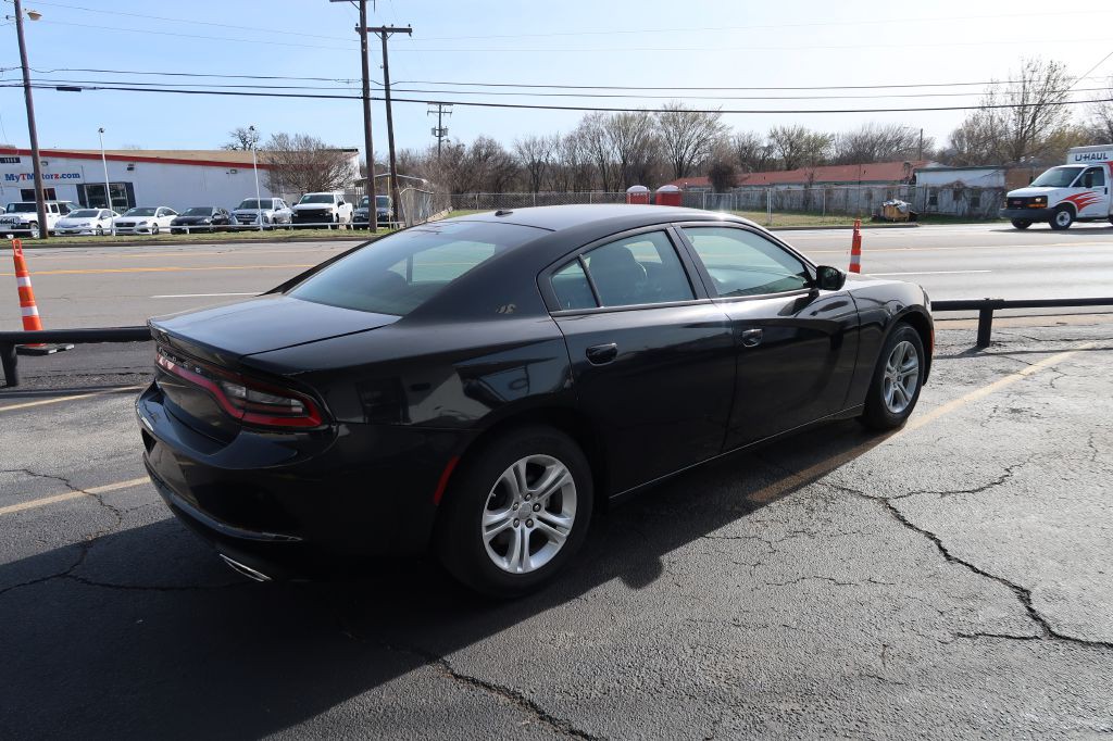 2022 Dodge Charger Image 4