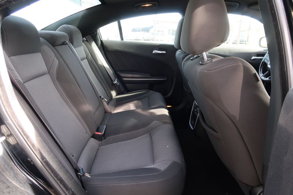 2022 Dodge Charger Image 9