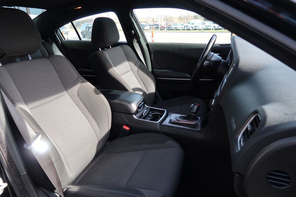 2022 Dodge Charger Image 10