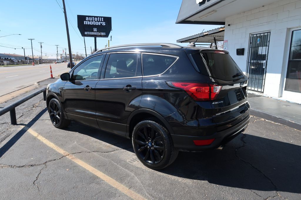 2019 Ford Escape Image 4