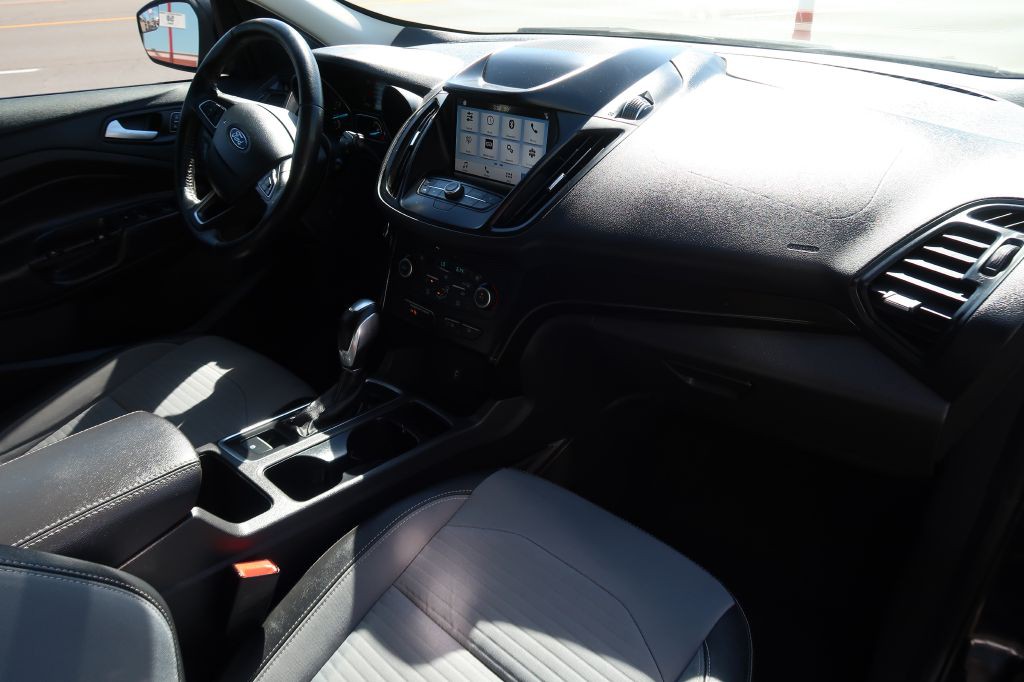 2019 Ford Escape Image 10