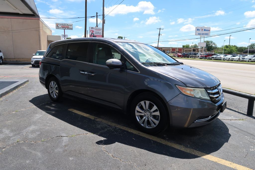 2014 Honda Odyssey Image 2