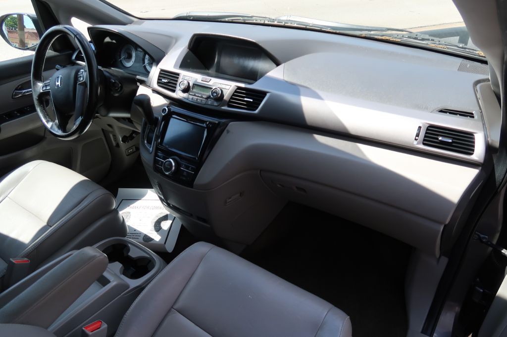 2014 Honda Odyssey Image 11