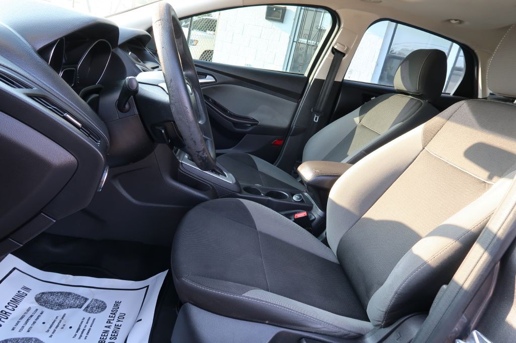 2014 Ford Focus Image 5