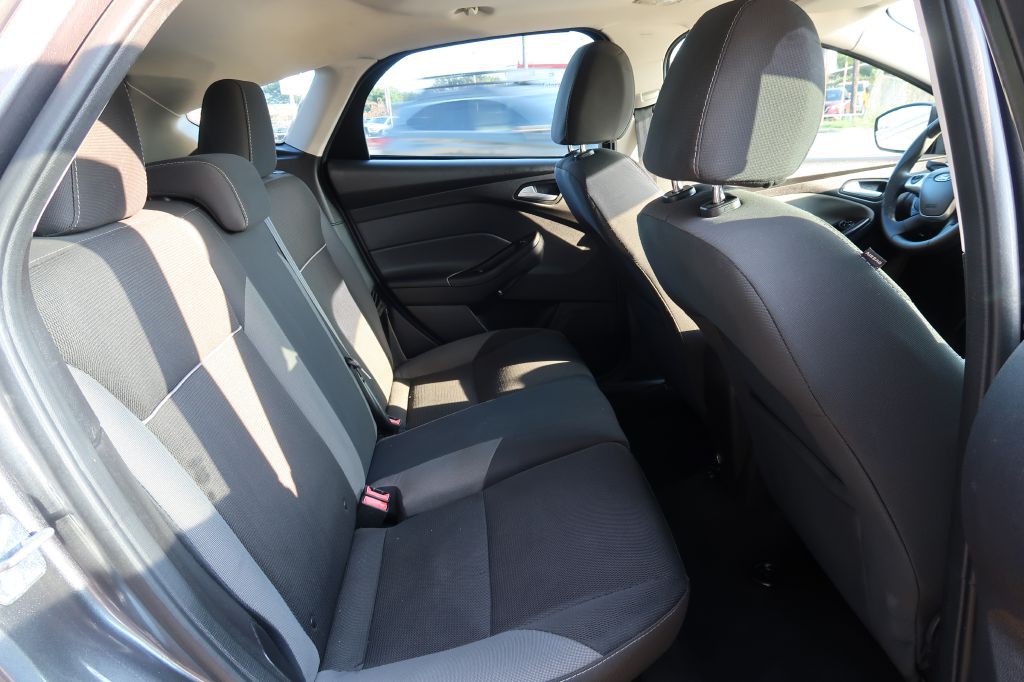 2014 Ford Focus Image 8