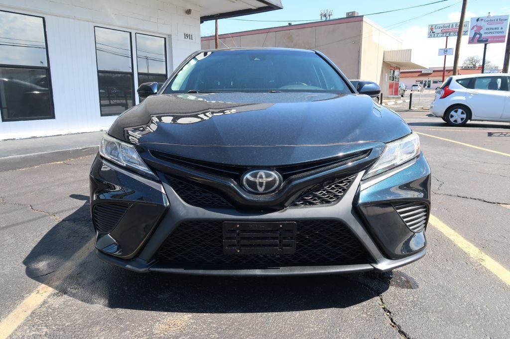 2020 Toyota Camry Image 2