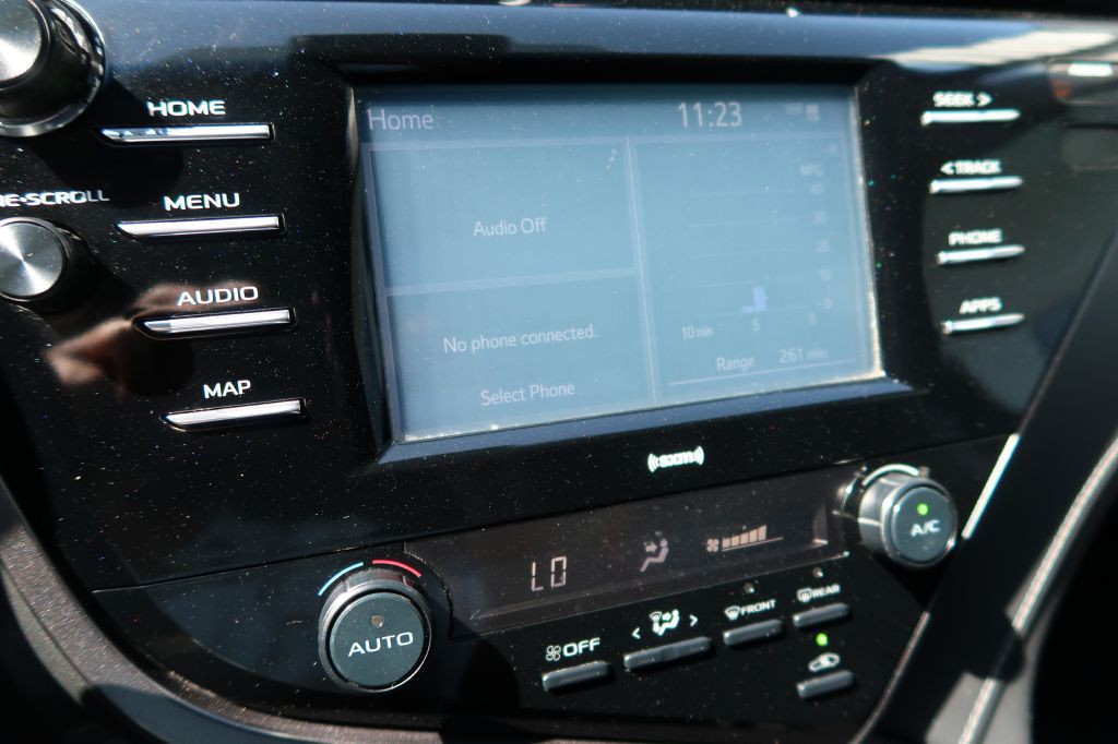 2020 Toyota Camry Image 14