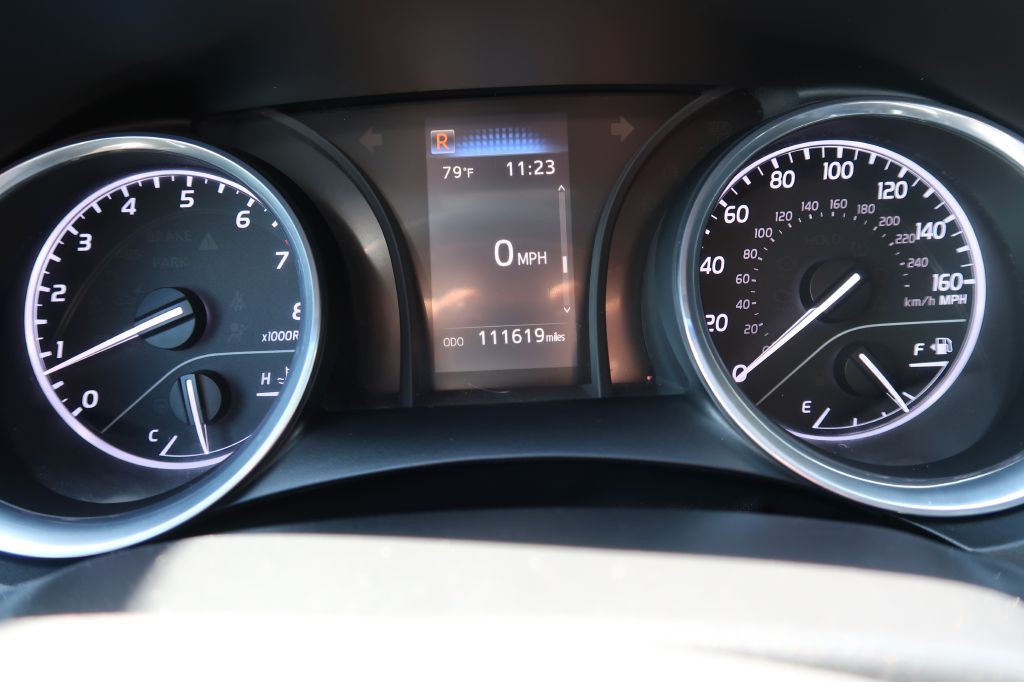 2020 Toyota Camry Image 16