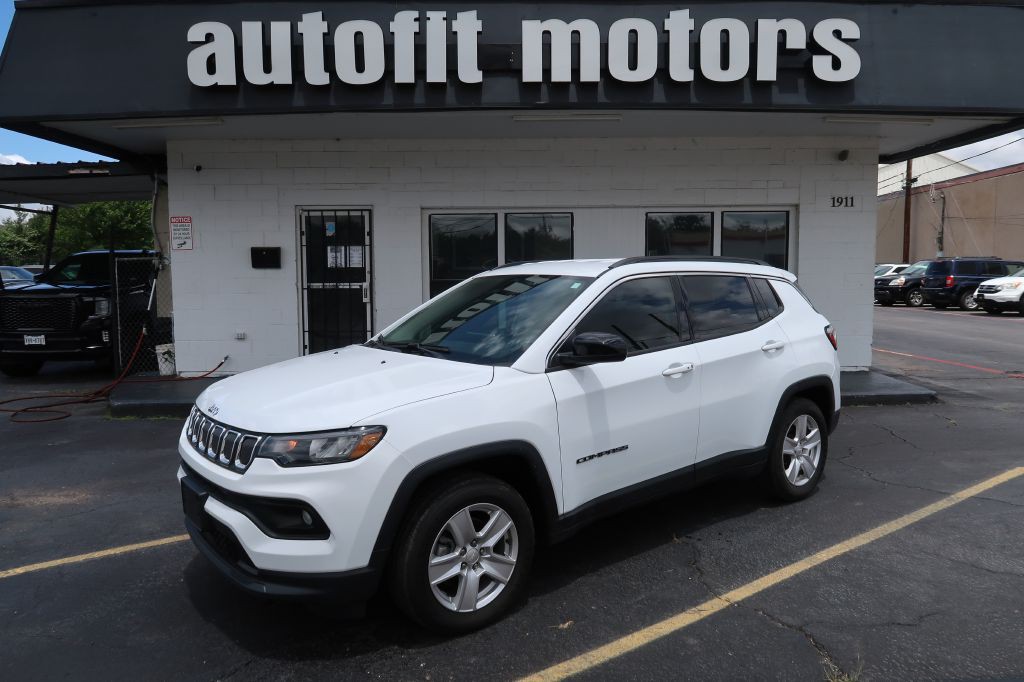 2022 Jeep Compass Image 1