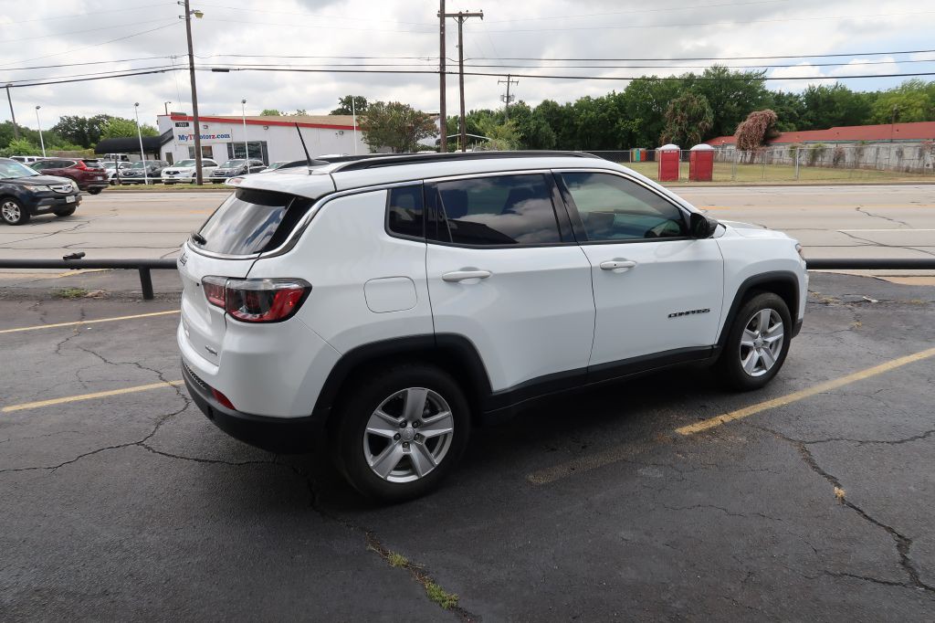 2022 Jeep Compass Image 4