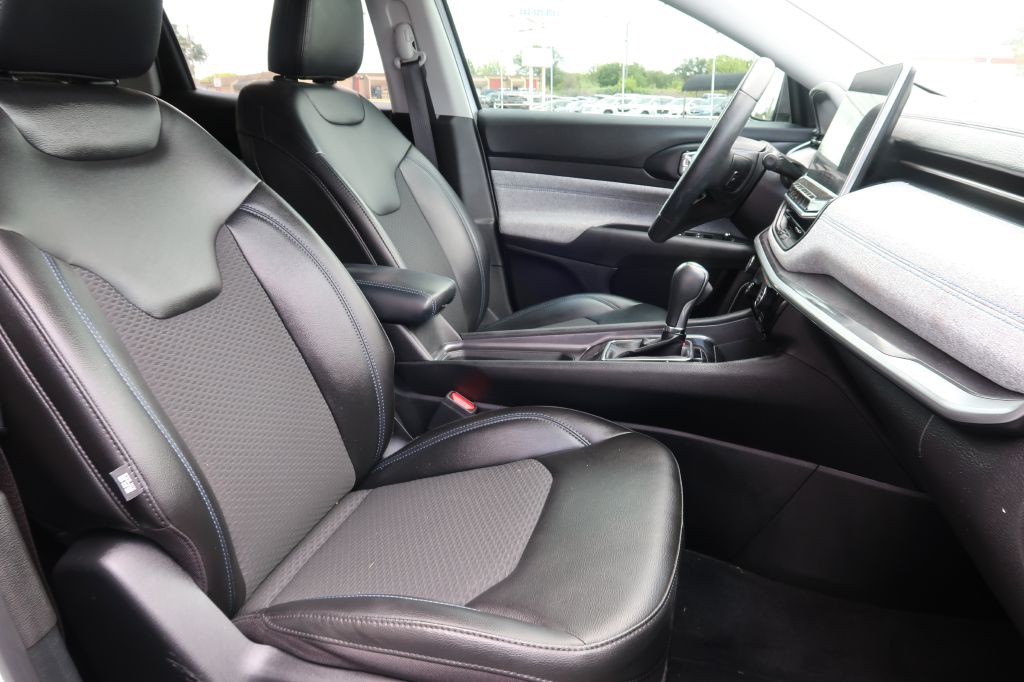 2022 Jeep Compass Image 10