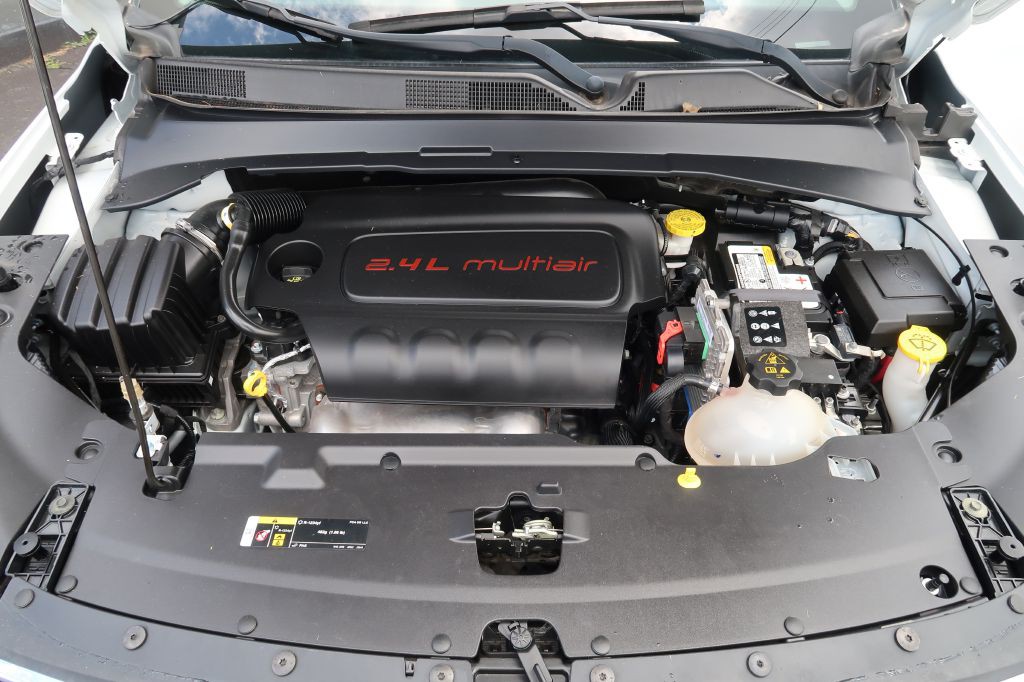 2022 Jeep Compass Image 13