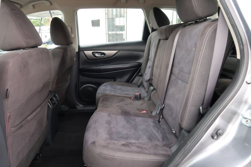 2015 Nissan Rogue Image 7