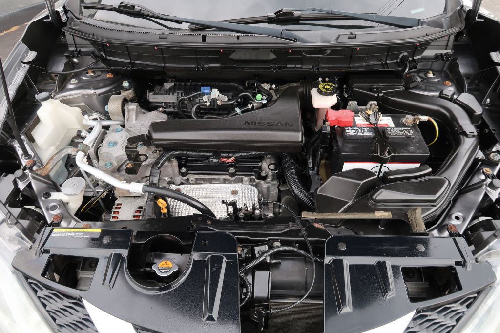 2015 Nissan Rogue Image 12