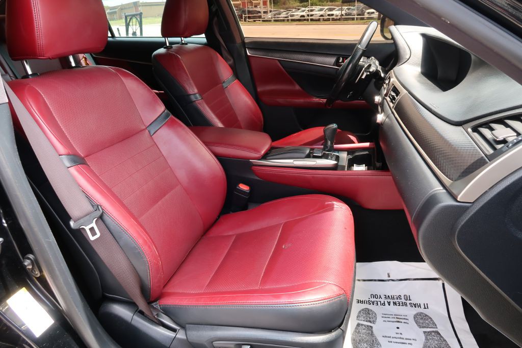 2016 Lexus GS Image 9