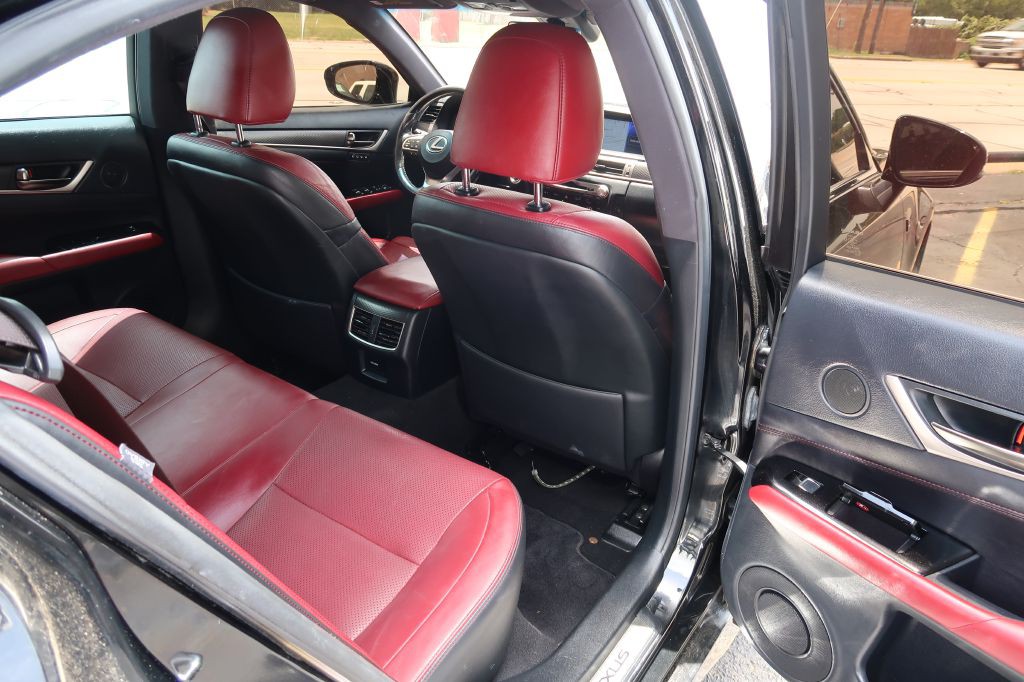 2016 Lexus GS Image 11