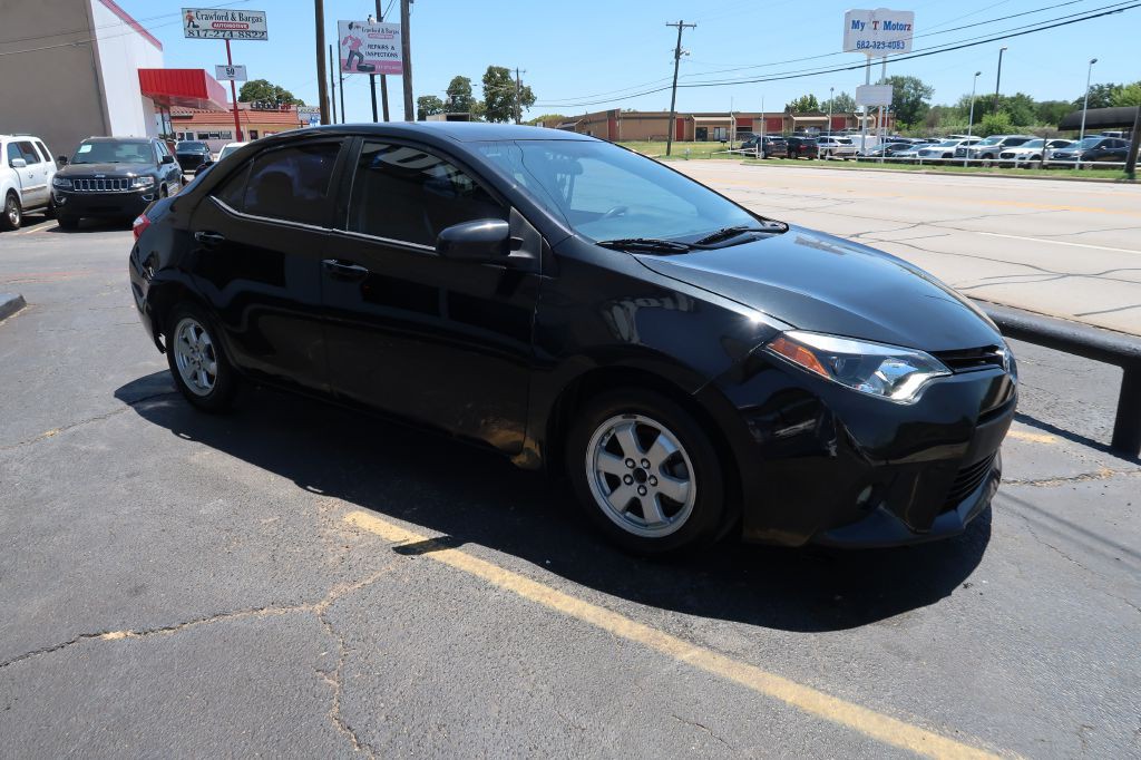 2015 Toyota Corolla Image 2
