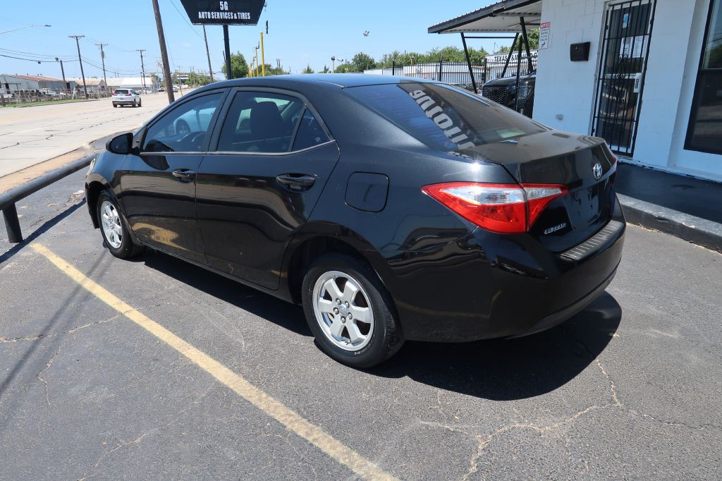 2015 Toyota Corolla Image 4
