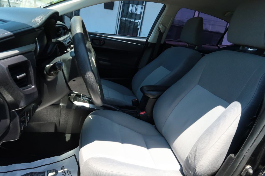 2015 Toyota Corolla Image 5